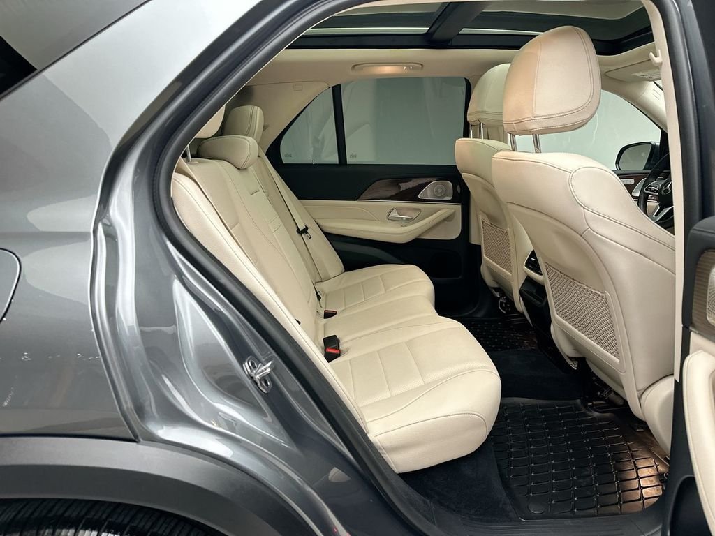 Used 2022 Selenite Gray Metallic Mercedes-Benz GLE 350 image 19