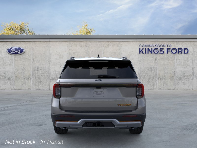 New 2026 Carbonized Gray Metallic Ford Tremor® image 5