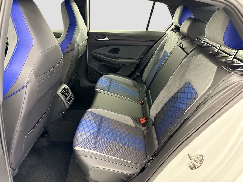 New 2026 Pure White Volkswagen Base image 20