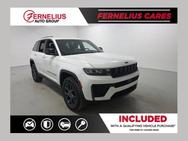 2027 Jeep Grand Cherokee Laredo