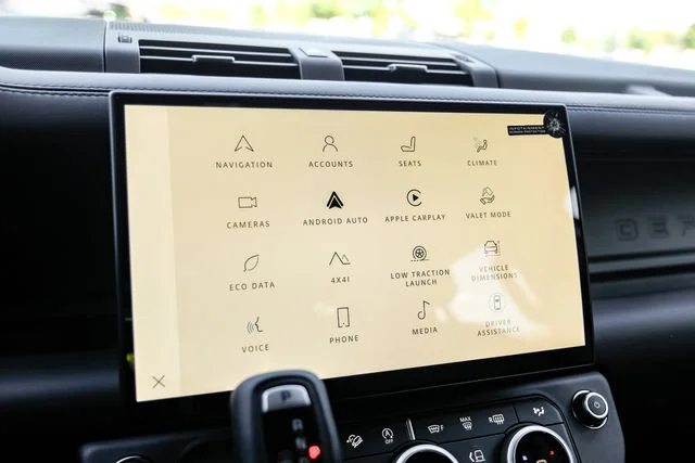 New 2026 Borasco Grey Land Rover X-Dynamic SE image 38