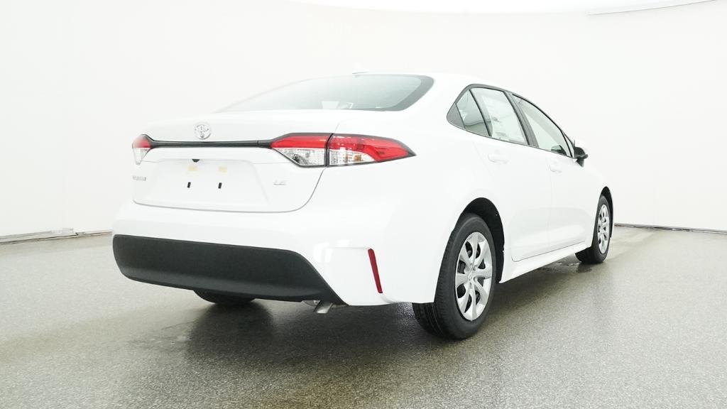 New 2026 Ice Cap Toyota LE image 3