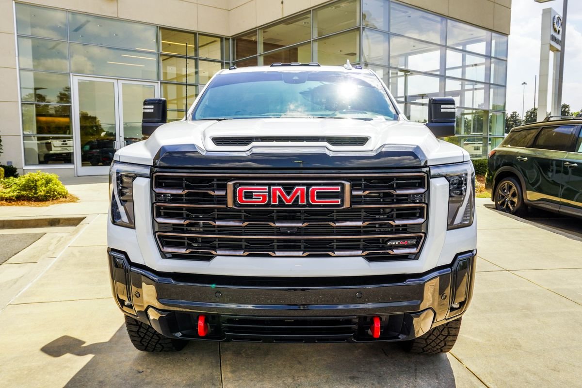Used 2026 White GMC AT4X image 7