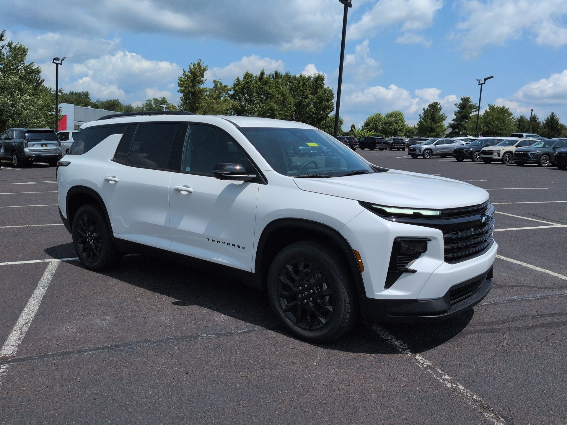 New 2026 Summit White Chevrolet LT image 38