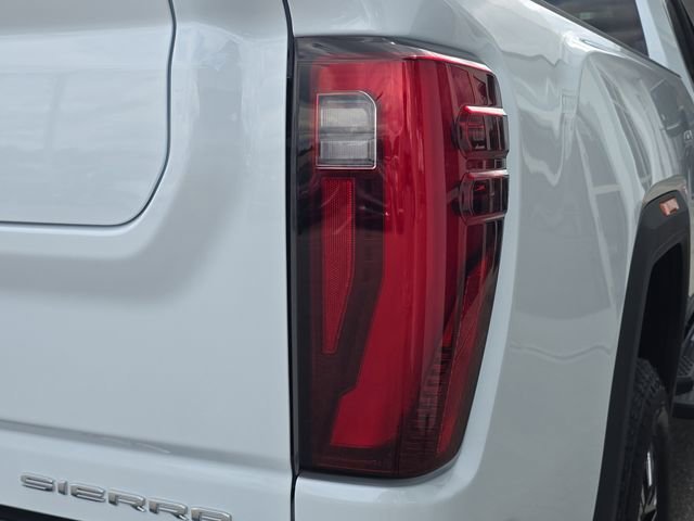 2026 GMC Sierra 3500HD Denali - Photo 10