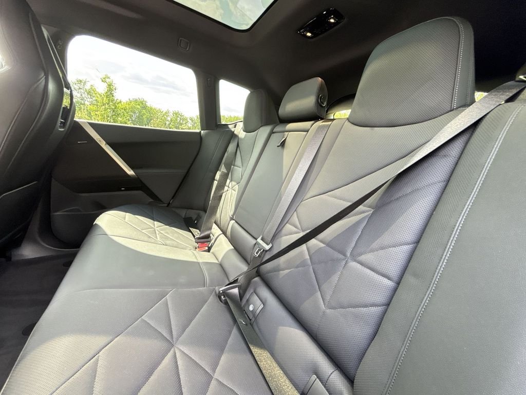 Certified Used 2024 Black BMW xDrive50 image 25