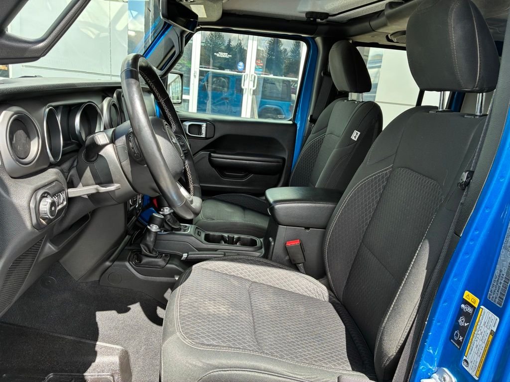 Used 2021 Blue Jeep Unlimited Sport S image 13