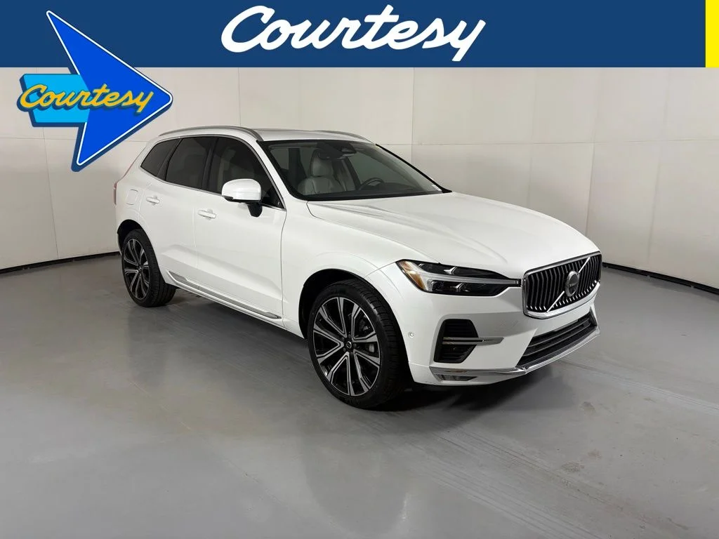 2023 Volvo XC60 B5 Ultimate Bright Theme FWD's photo