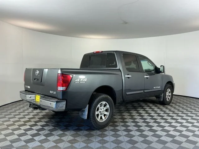 Used 2006 Gray Nissan LE image 4