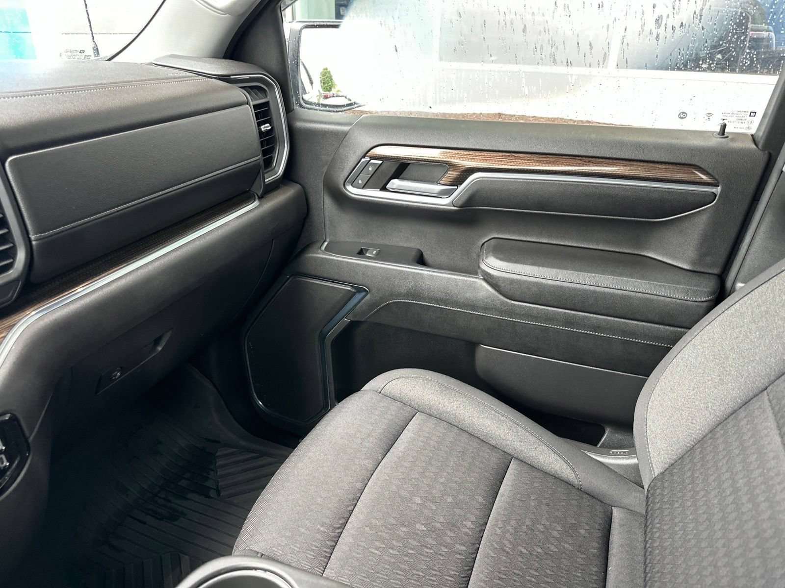Used 2023 Dark Ash Metallic Chevrolet LT with Z71 Off-Road & Protection Package - Convenience Package - Remote Start - Trailering Package image 39