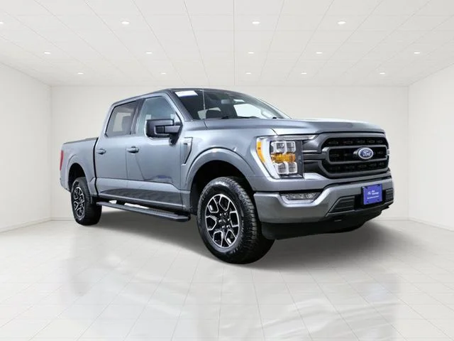 Certified Used 2023 Gray Ford XLT image 1