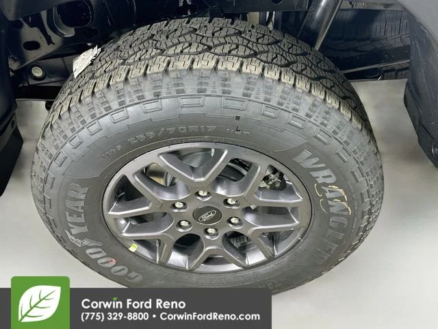 New 2026 Oxford White Ford XLT image 32