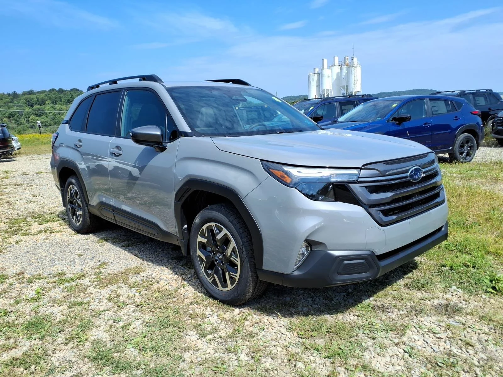 New 2026 River Rock Pearl Subaru Premium image 1