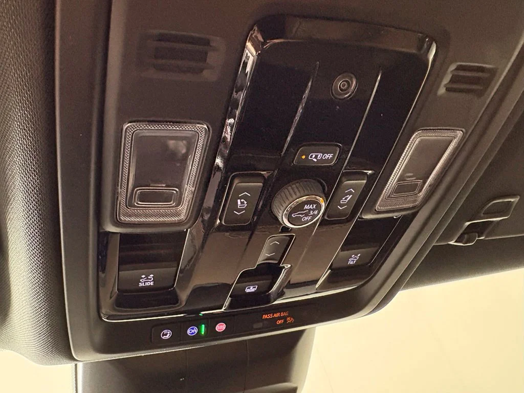 2027 Chevrolet Suburban High Country - Photo 39