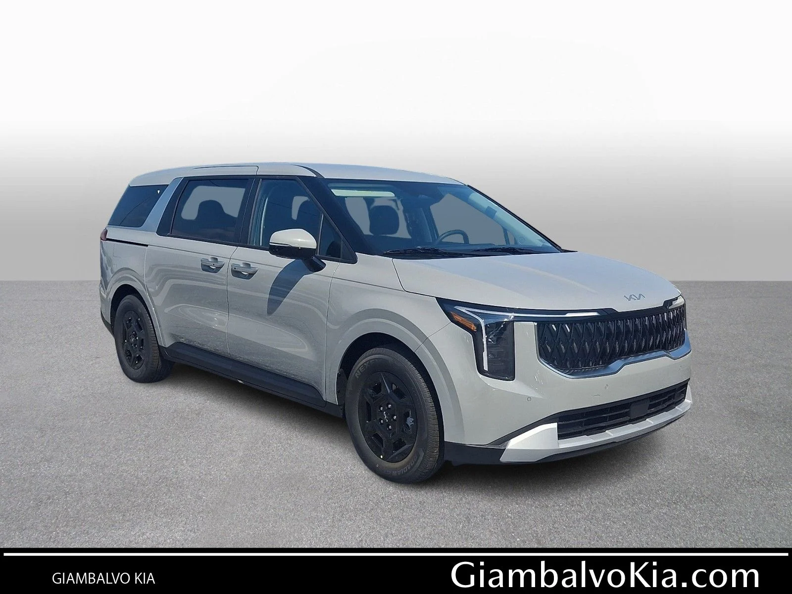 New 2027 Silver Kia LXS image 1