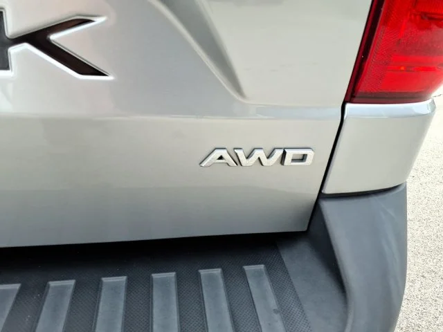 Used 2022 Silver Ford XLT image 10