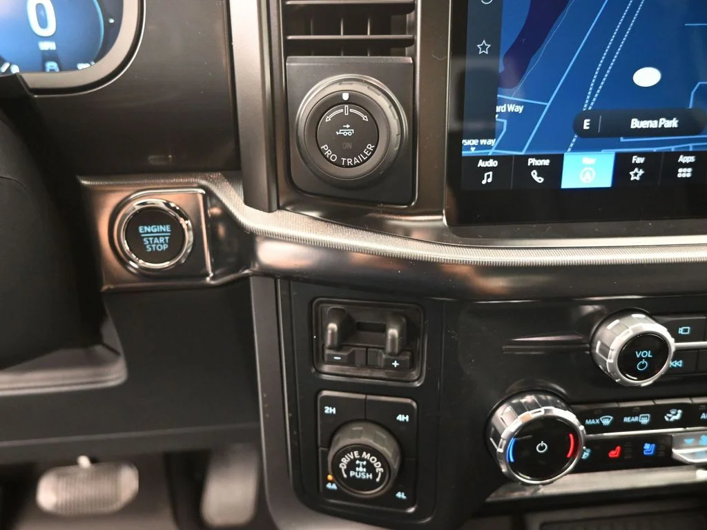 New 2026 Carbonized Gray Metallic Ford Lariat image 18