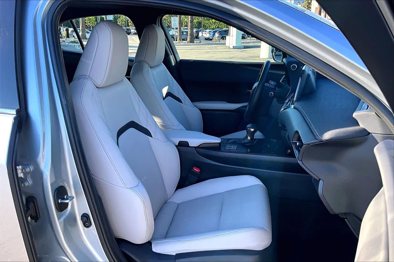 Certified Used 2024 IRIDIUM Lexus Premium image 8