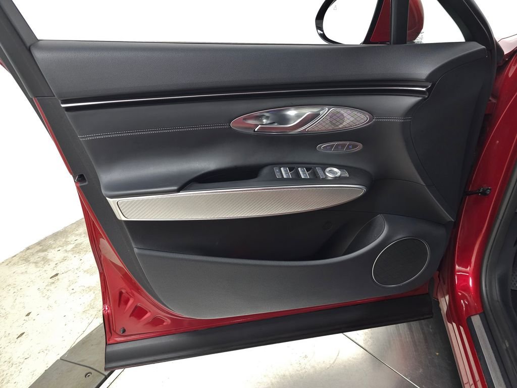 Used 2022 Red Genesis 3.5T Sport image 15