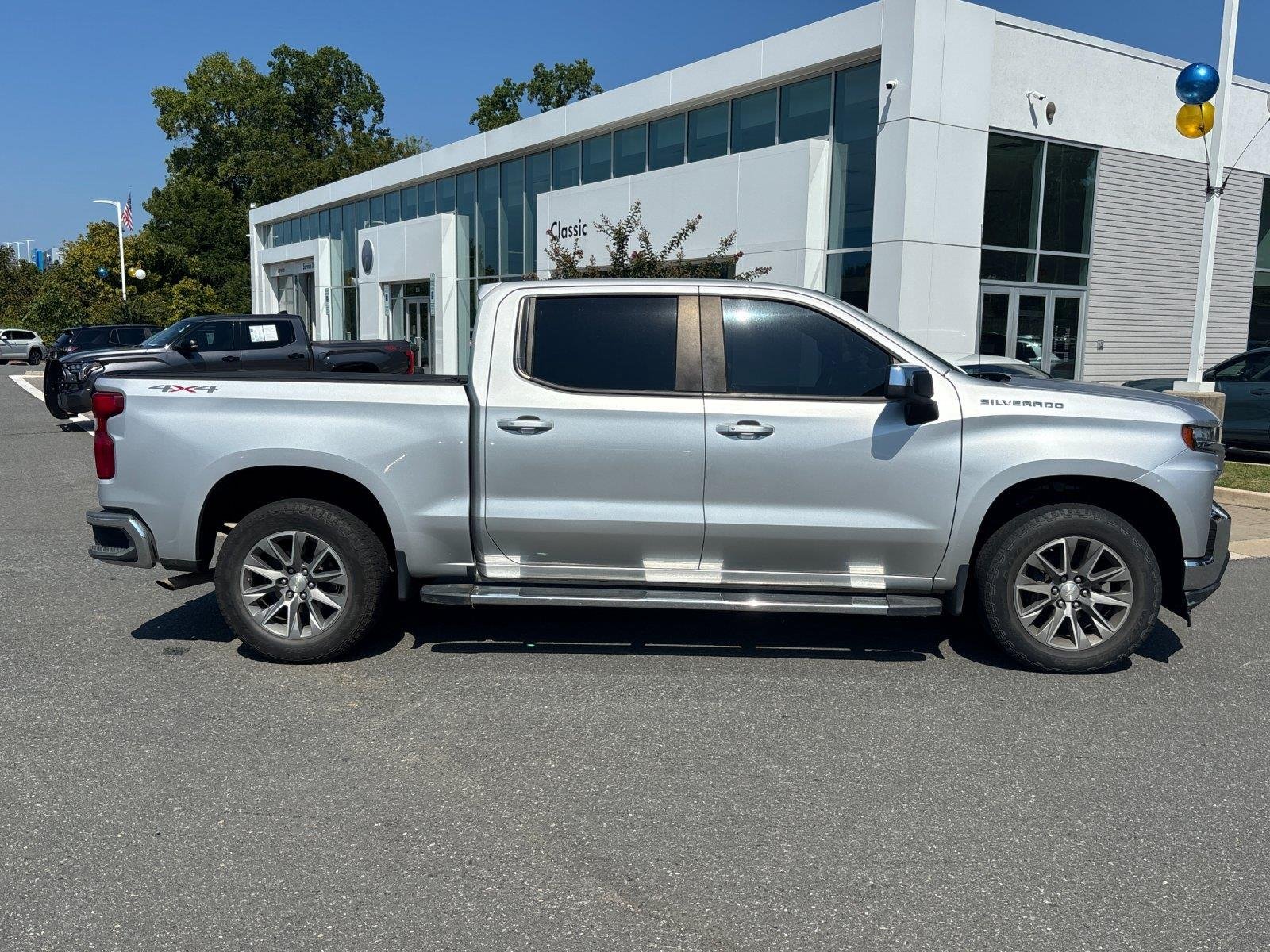 Used 2019 Silver Ice Metallic Chevrolet LT image 6