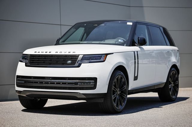 2026 Land Rover Range Rover SE