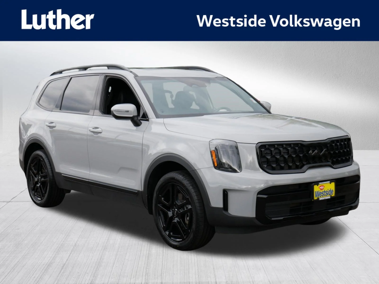 Used 2024 Wolf Gray Kia EX X-Line image 1