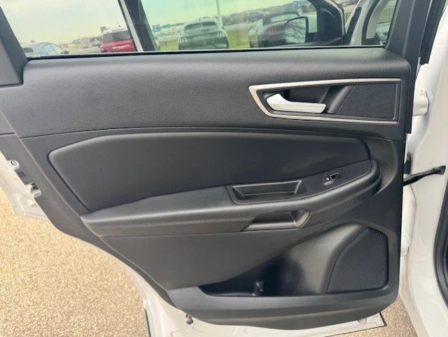 2024 Ford Edge SEL - Photo 21