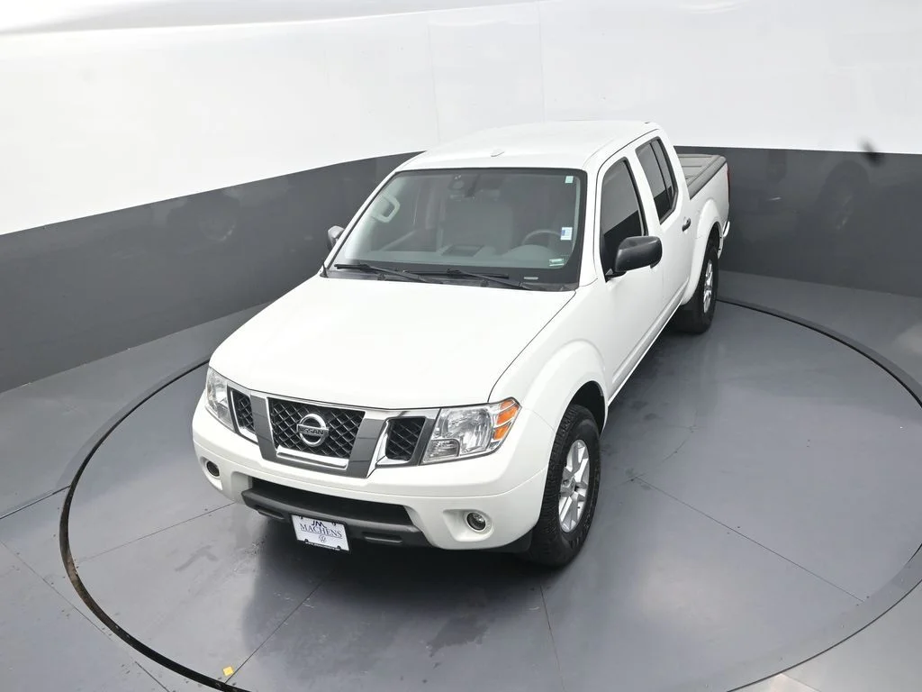 Used 2017 White Nissan SV image 16