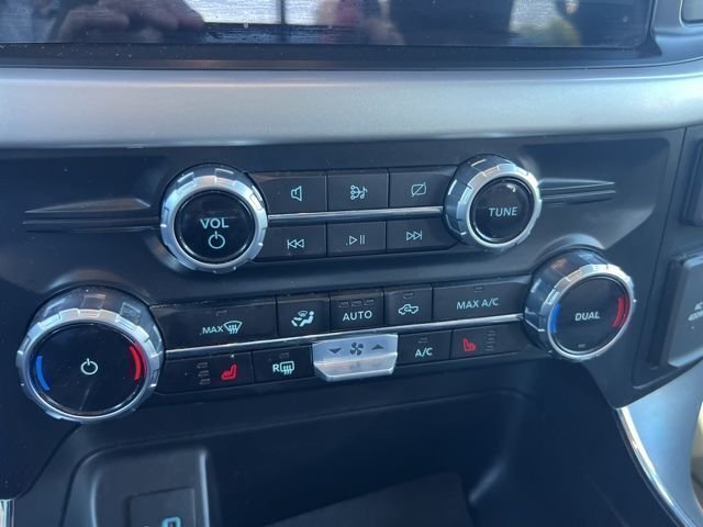 Used 2023 White Ford XLT image 13