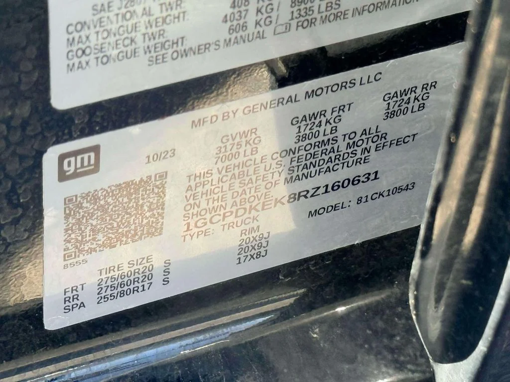 Used 2024 Black Chevrolet LT image 16