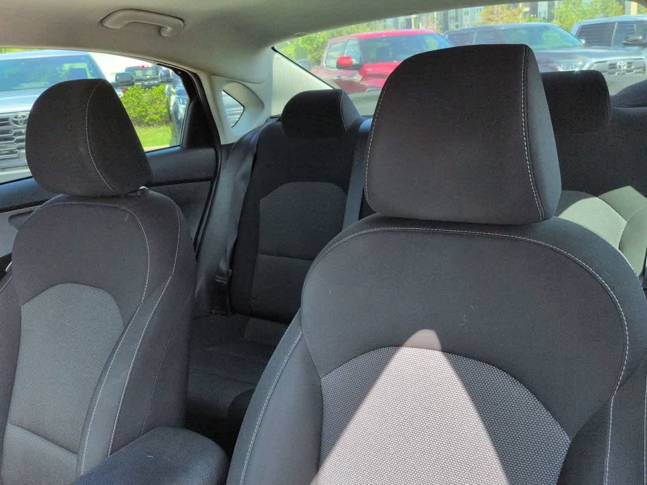 Used 2023 Gravity Gray Kia LXS image 8