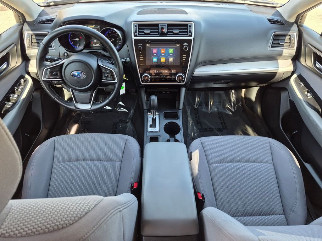 Used 2018 Blue Subaru 2.5i Premium image 5