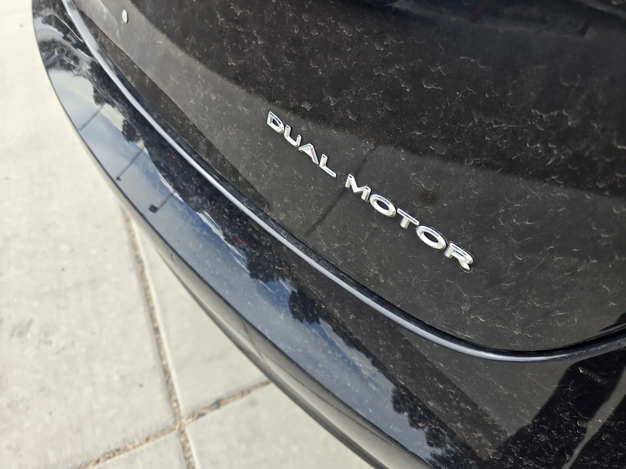 Used 2018 Deep Blue Metallic Tesla Long Range Battery image 10