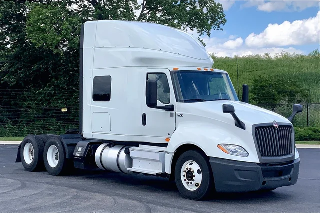 2022 International LT625 6x4 