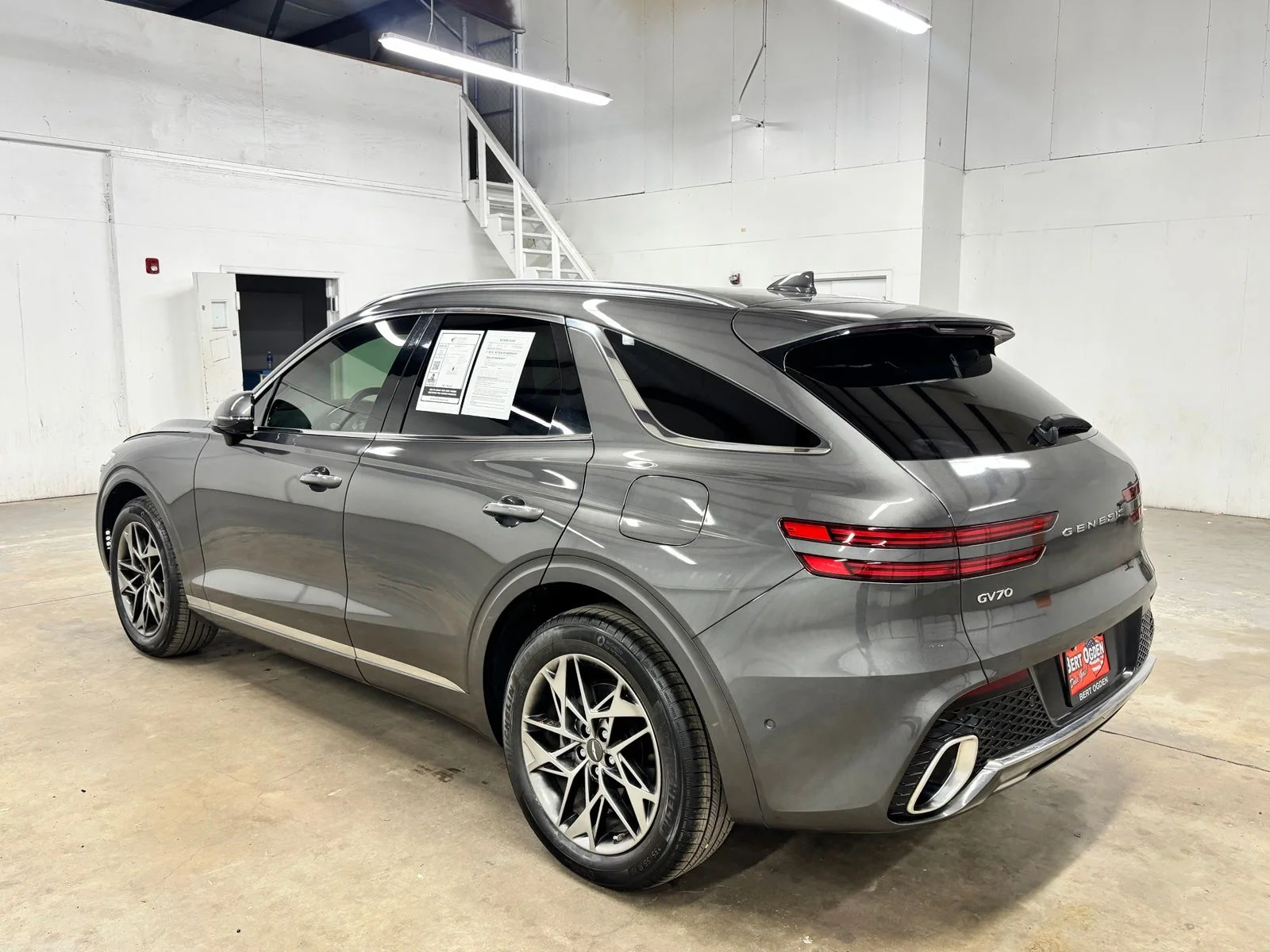 Used 2022 Gray Genesis 2.5T image 5