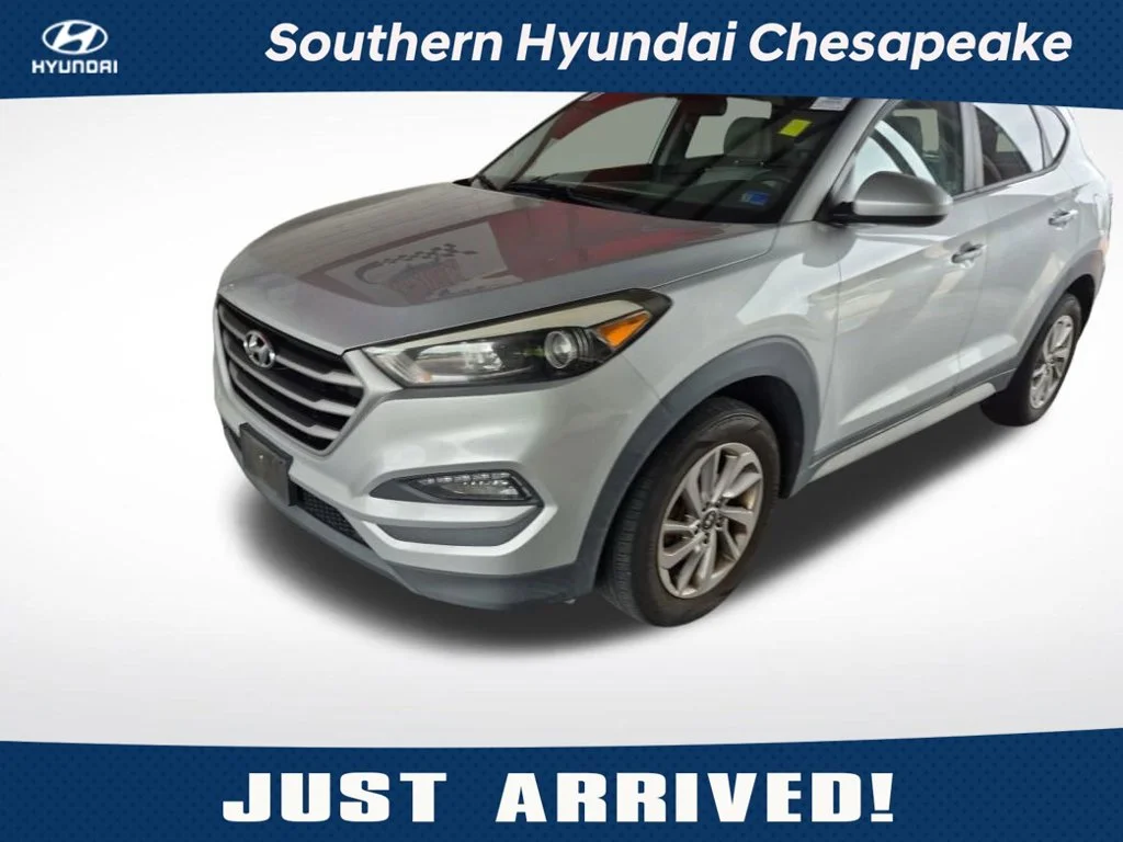 Used 2018 Silver Hyundai SEL image 1