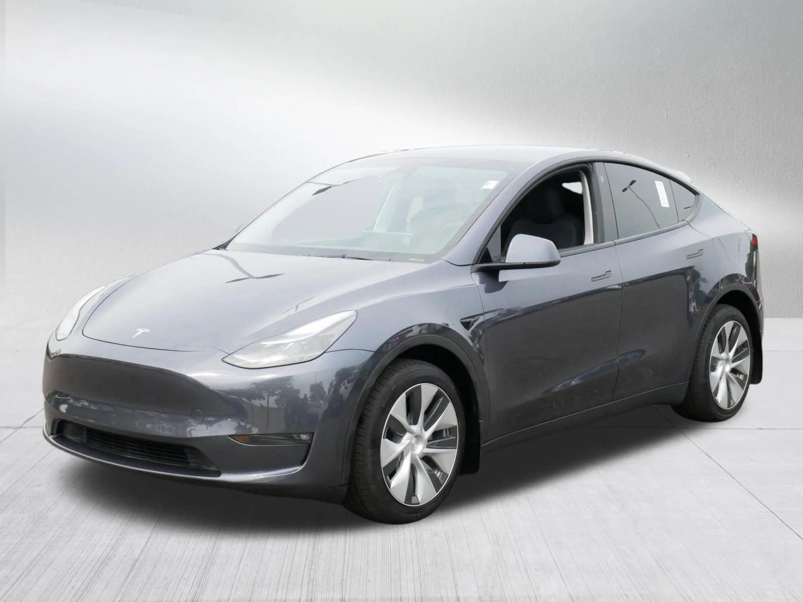 Used 2023 Gray Tesla Long Range image 3