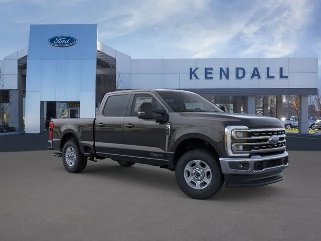 New 2026 Agate Black Metallic Ford XLT image 7