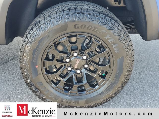 New 2026 Rapids Metallic GMC Elevation image 30