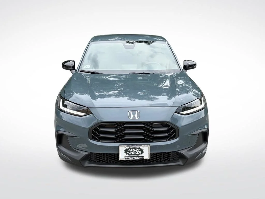 Used 2023 Green Honda Sport image 2