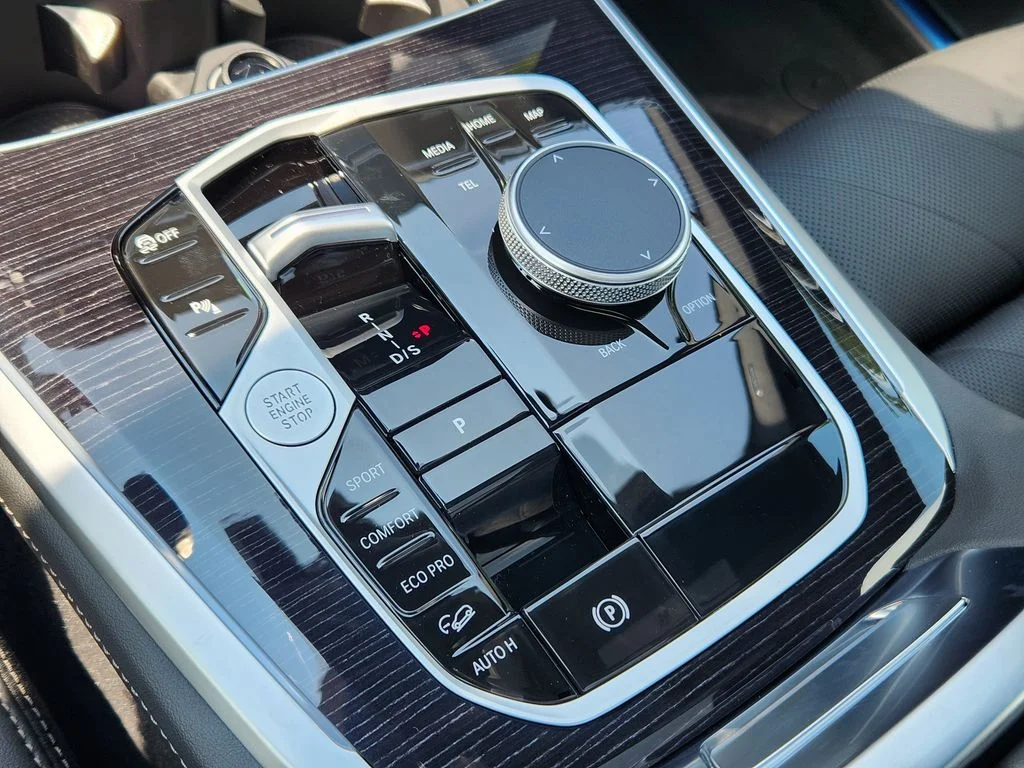 New 2026 Brooklyn Grey Metallic BMW xDrive40i image 18