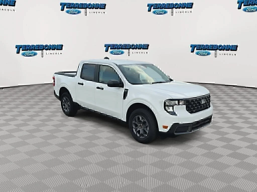 New 2026 Oxford White Ford XLT image 2