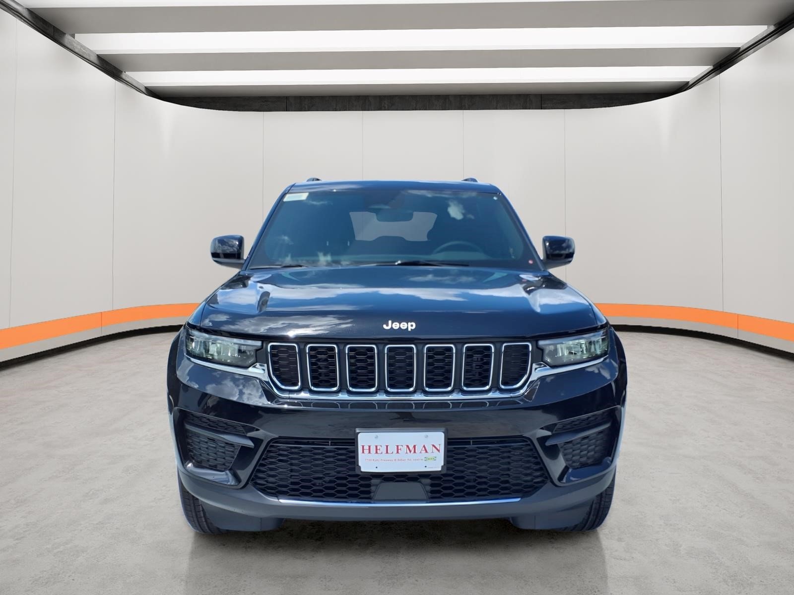 New 2026 Diamond Black Crystal Pearl-Coat Exterior Paint Jeep Laredo X image 5