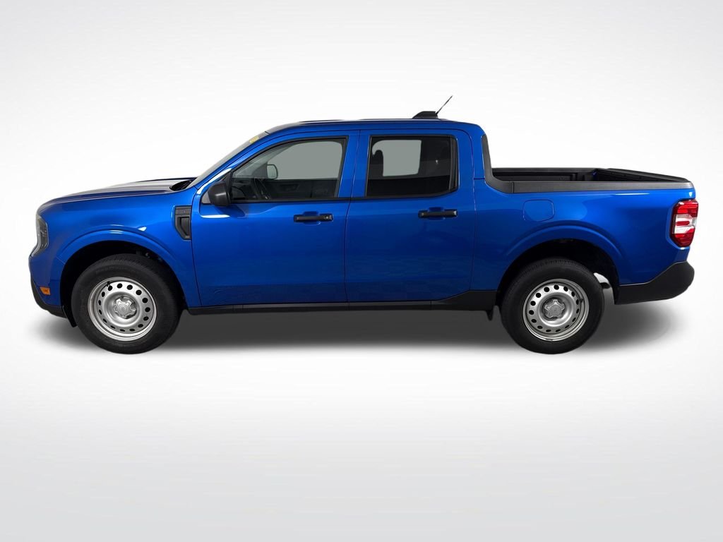 Used 2025 Blue Ford XL image 6