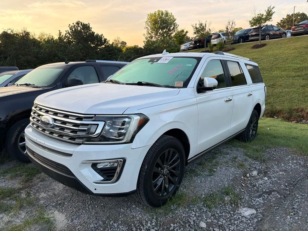 Used 2019 White Platinum Metallic Tri-Coat Ford Limited image 1