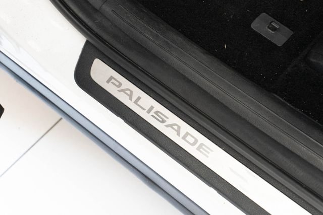 Used 2023 White Hyundai Limited image 17