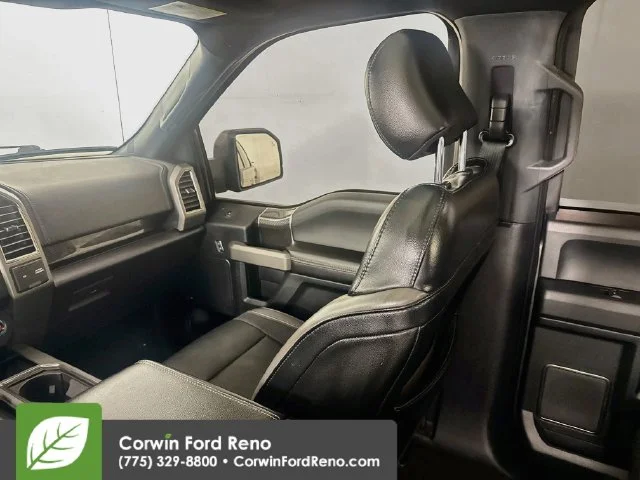 Used 2019 Magnetic Ford Raptor image 27