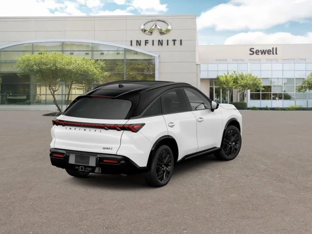 New 2027 2T RAD WHT INFINITI Sport AWD image 5