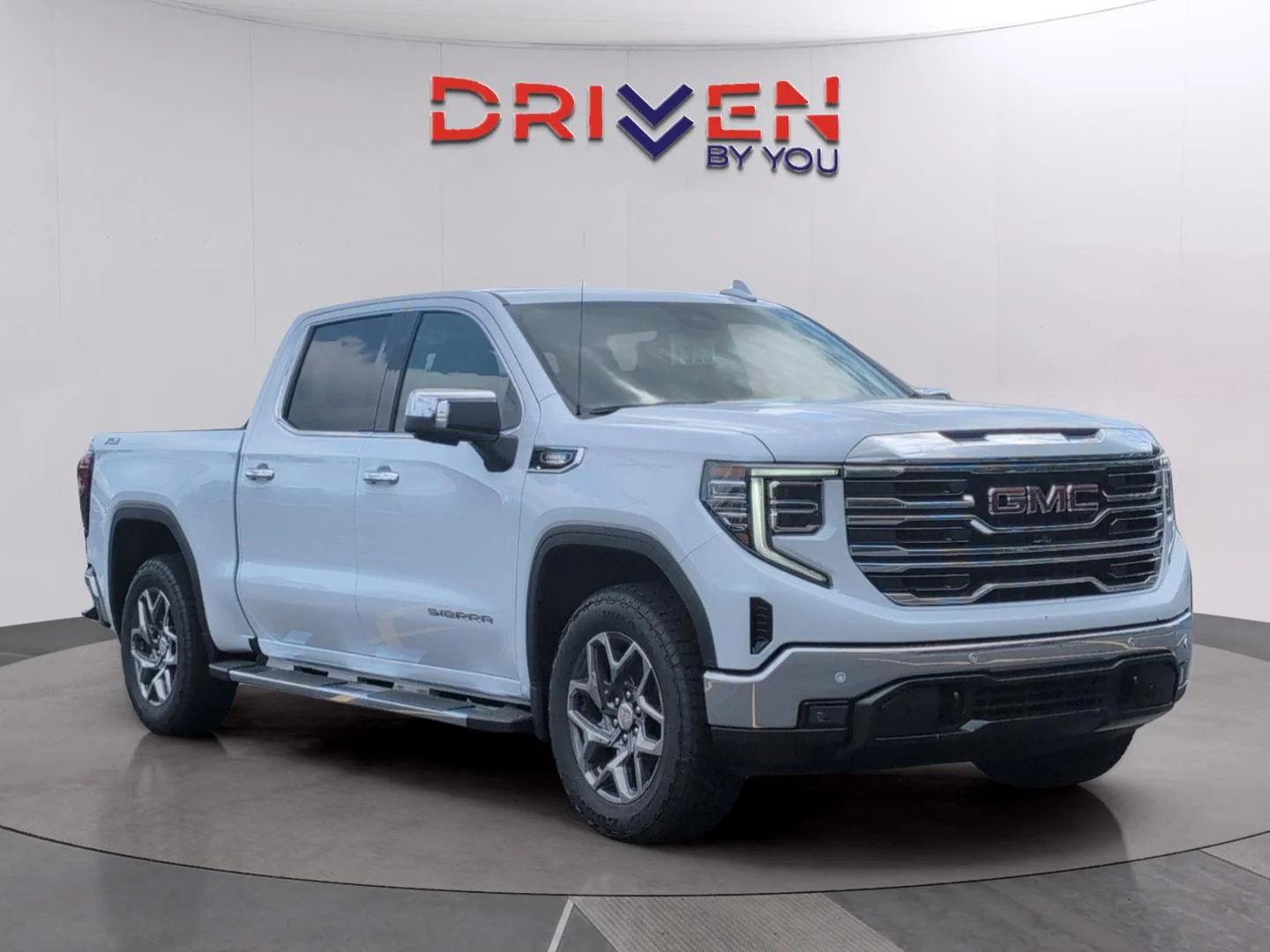 New 2026 Glacier White Tricoat GMC SLT image 7