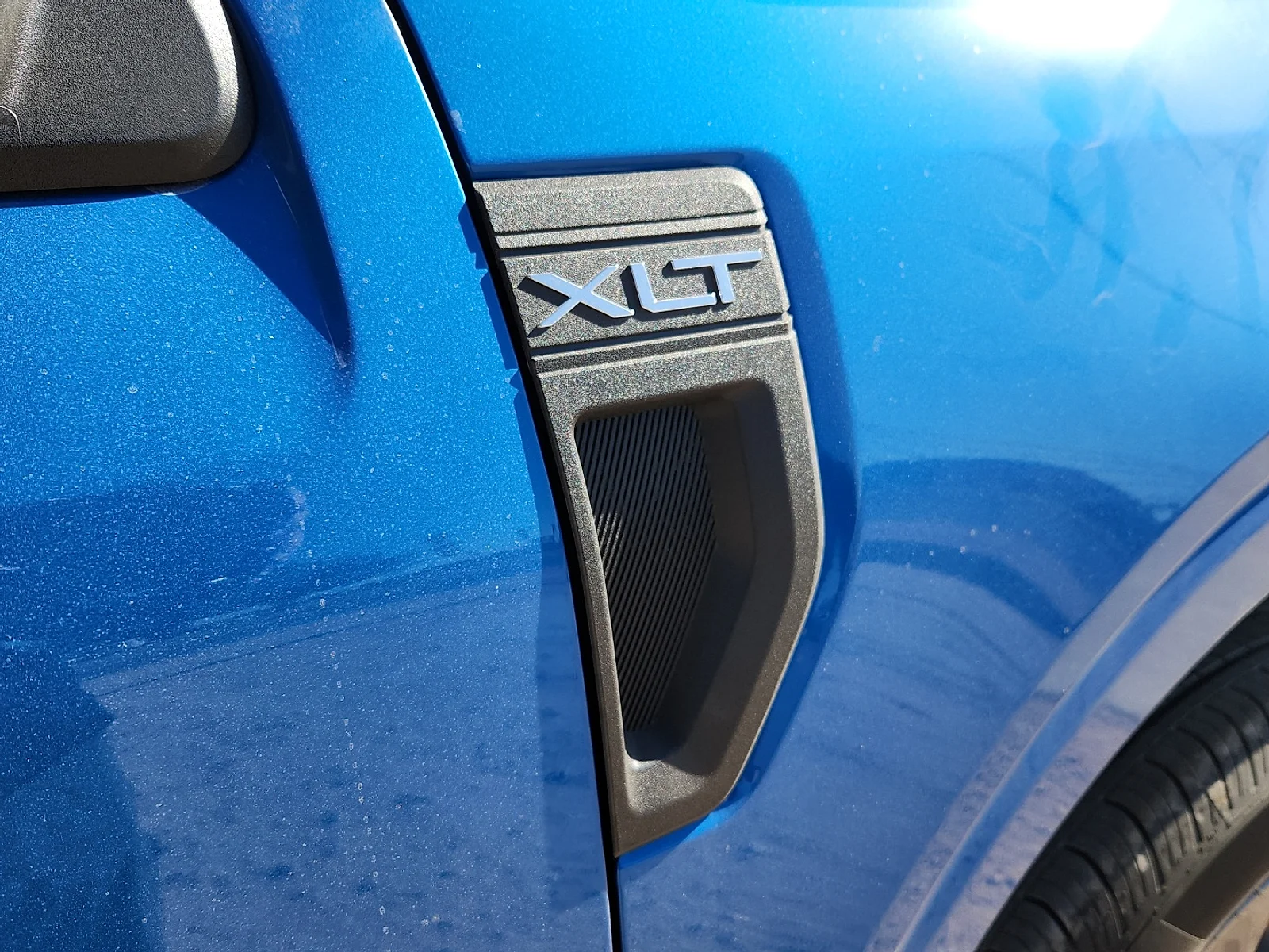 New 2026 Velocity Blue Ford XLT image 10